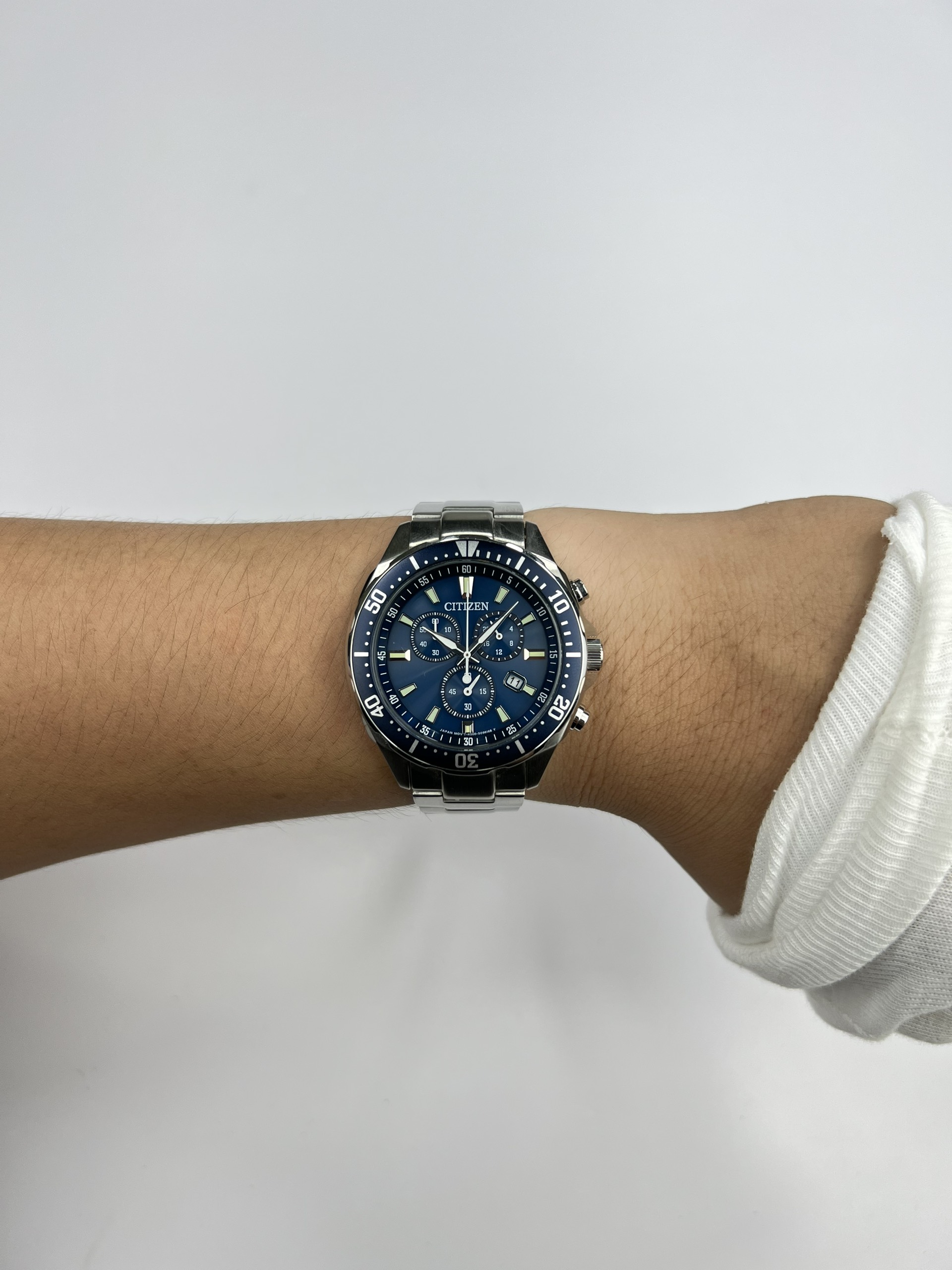 6-53ede323-1cdc-4bb4-a9cb-d956387d235d