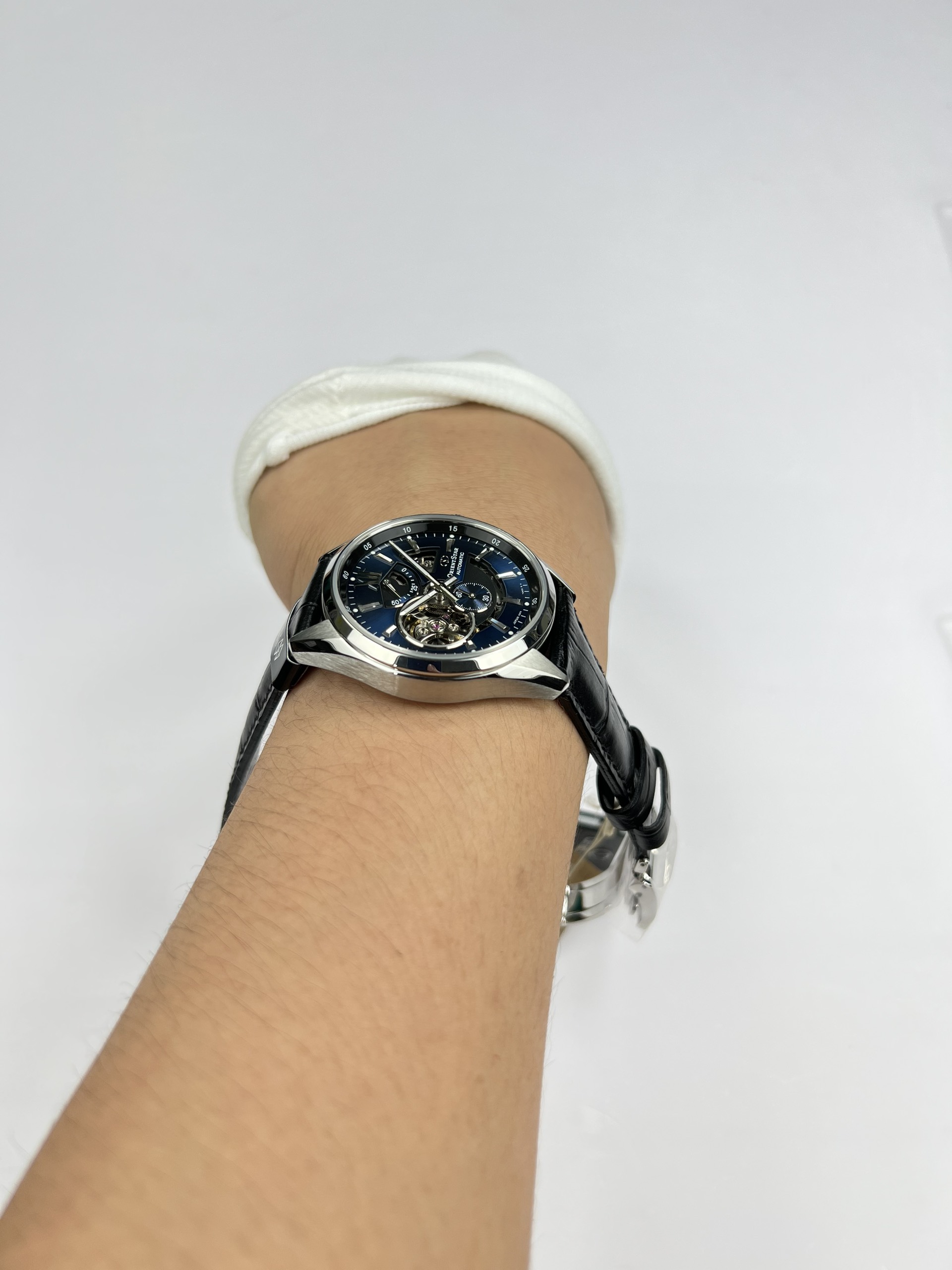 6-69a3ff40-8f59-412f-8f46-e13d5bef4491