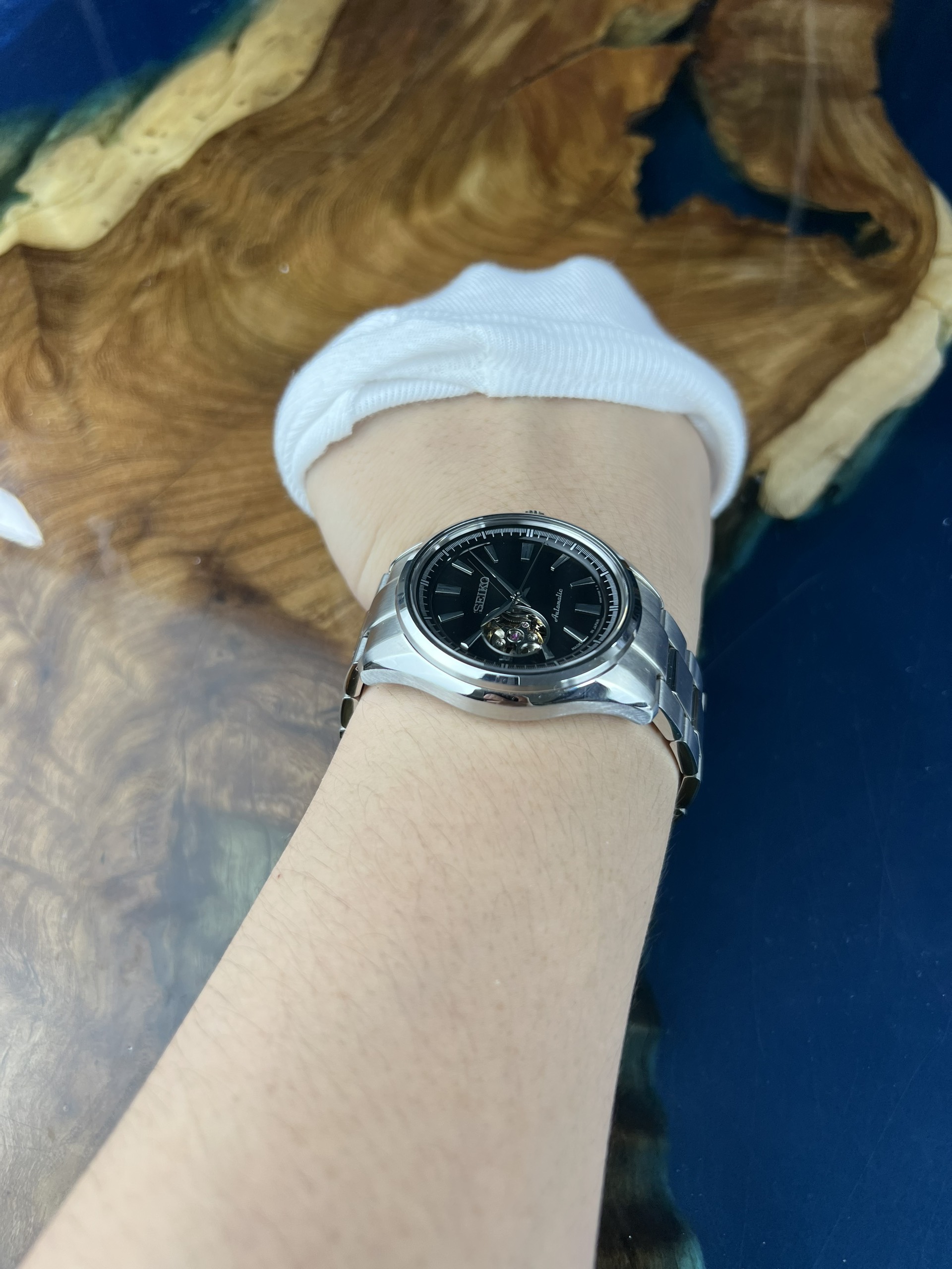 6-73787df8-3462-41e2-b212-e35e19bbabca-0e438034-ab90-4024-8b17-3d151e7dd983