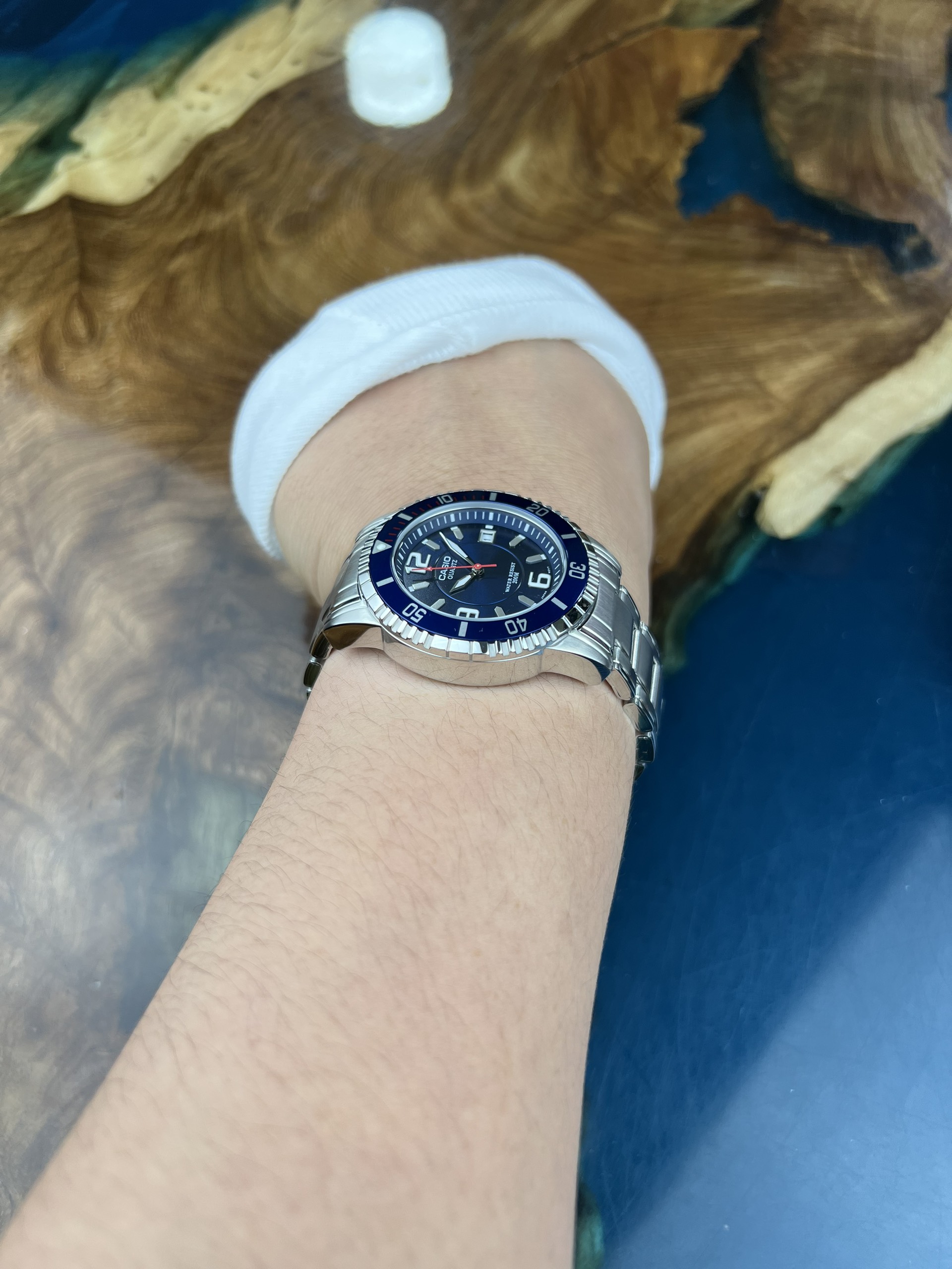 6-8cc54bd5-7951-4304-ab8d-7666caad433c