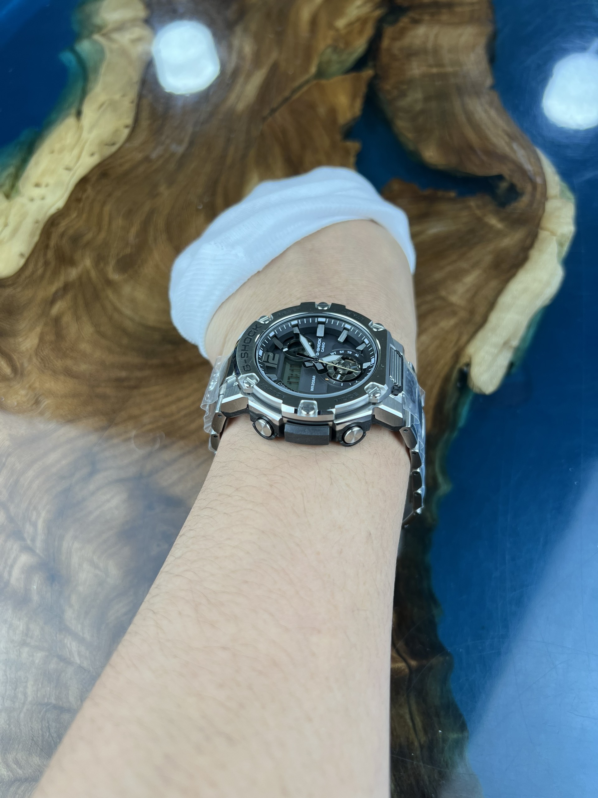 6-9c261d8a-3008-41cf-a4d4-5afb1b26abd3