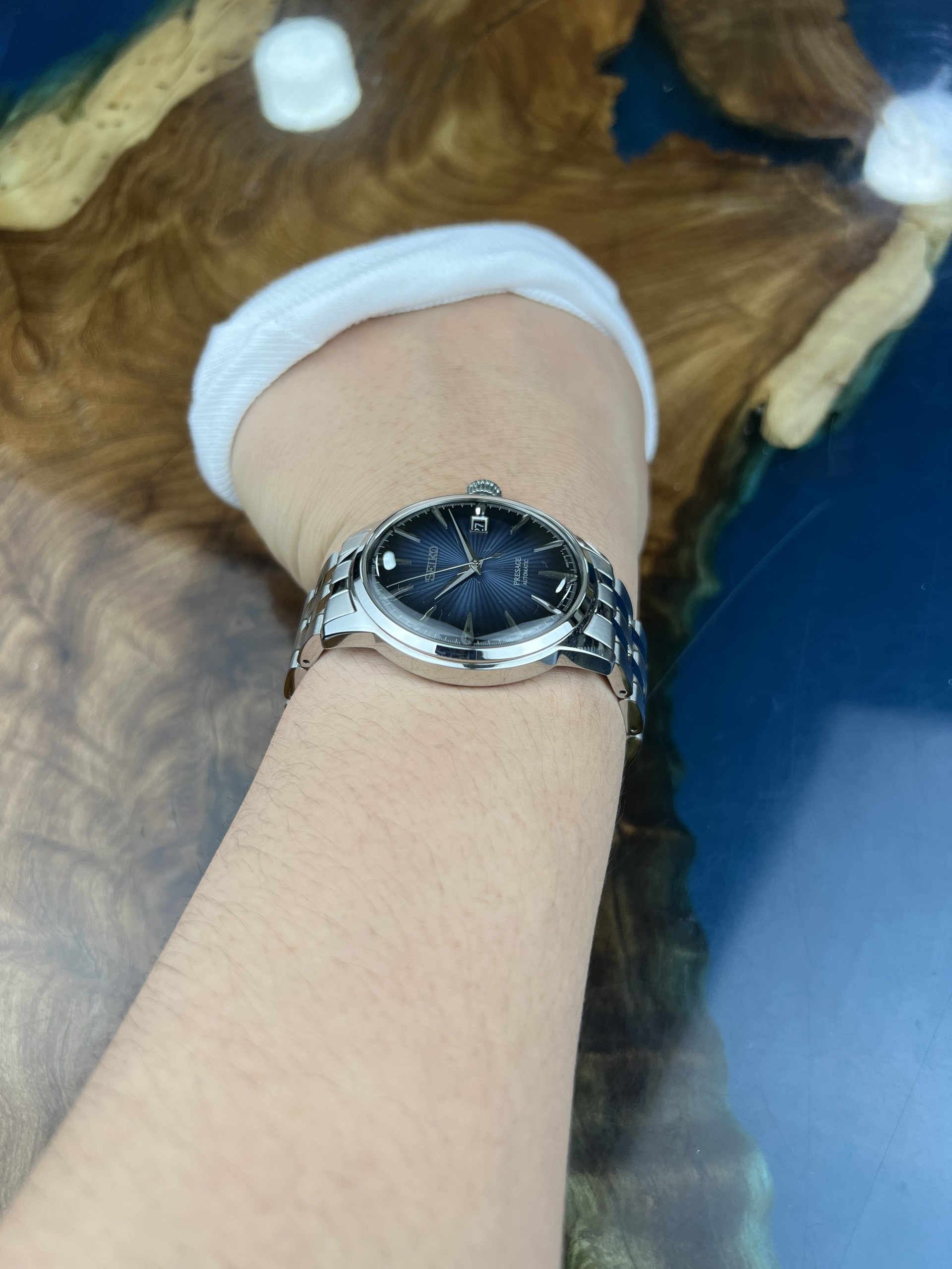 6-a211a1e1-9282-4949-98bc-80d4e4e0f14f