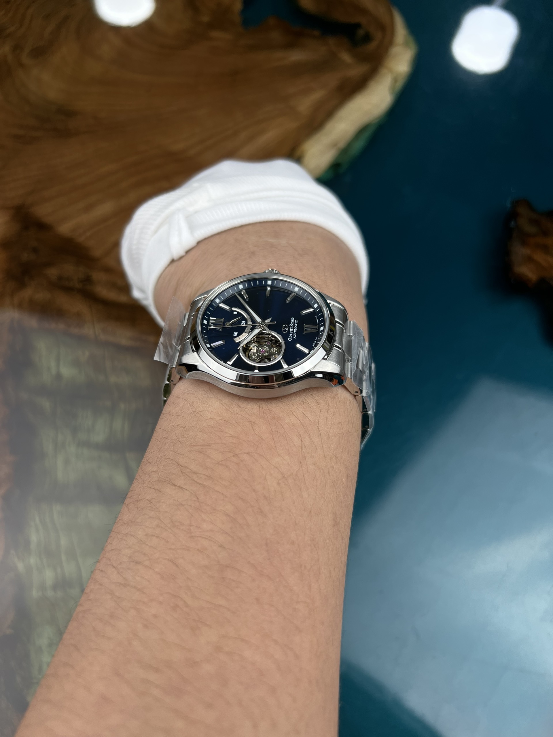 6-d1e4dfe5-04f7-4b4b-b153-2a7f896d737f-3e61ef24-962d-48d9-a046-7ba448c1b5f3-d2fdf1bc-7f82-4339-a1de-0d347da43dfa-7aaee916-1aa4-4da5-8e20-a8f926a10fce