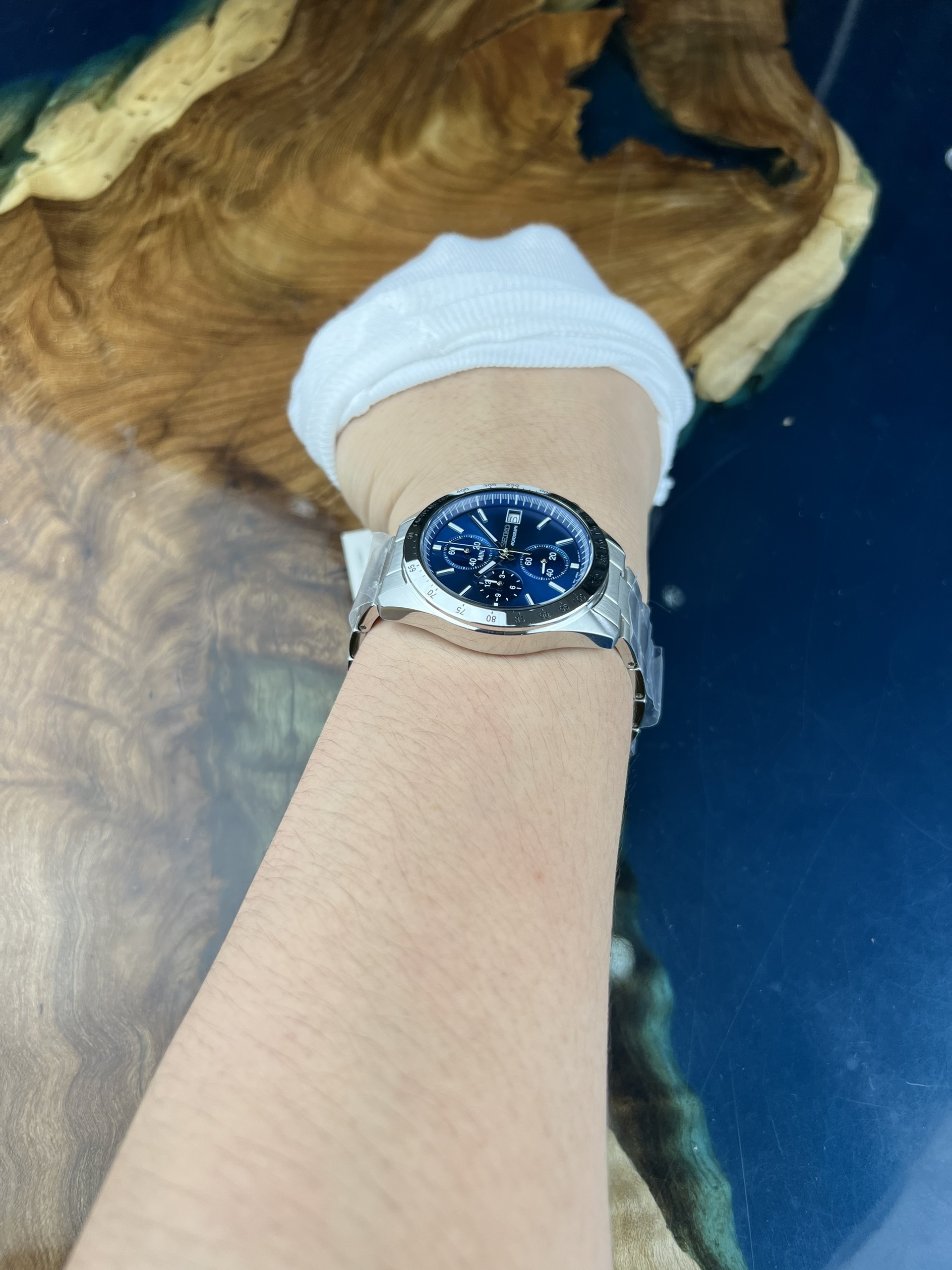 6-d3bbbc20-ed54-4562-be46-4ea484944a6d