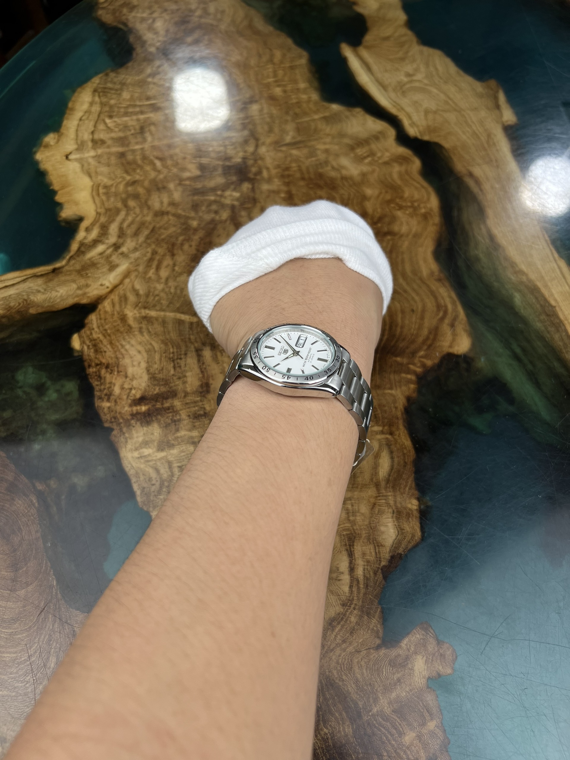 6-d6ca75e9-8b4a-4589-b08e-20a31da61418