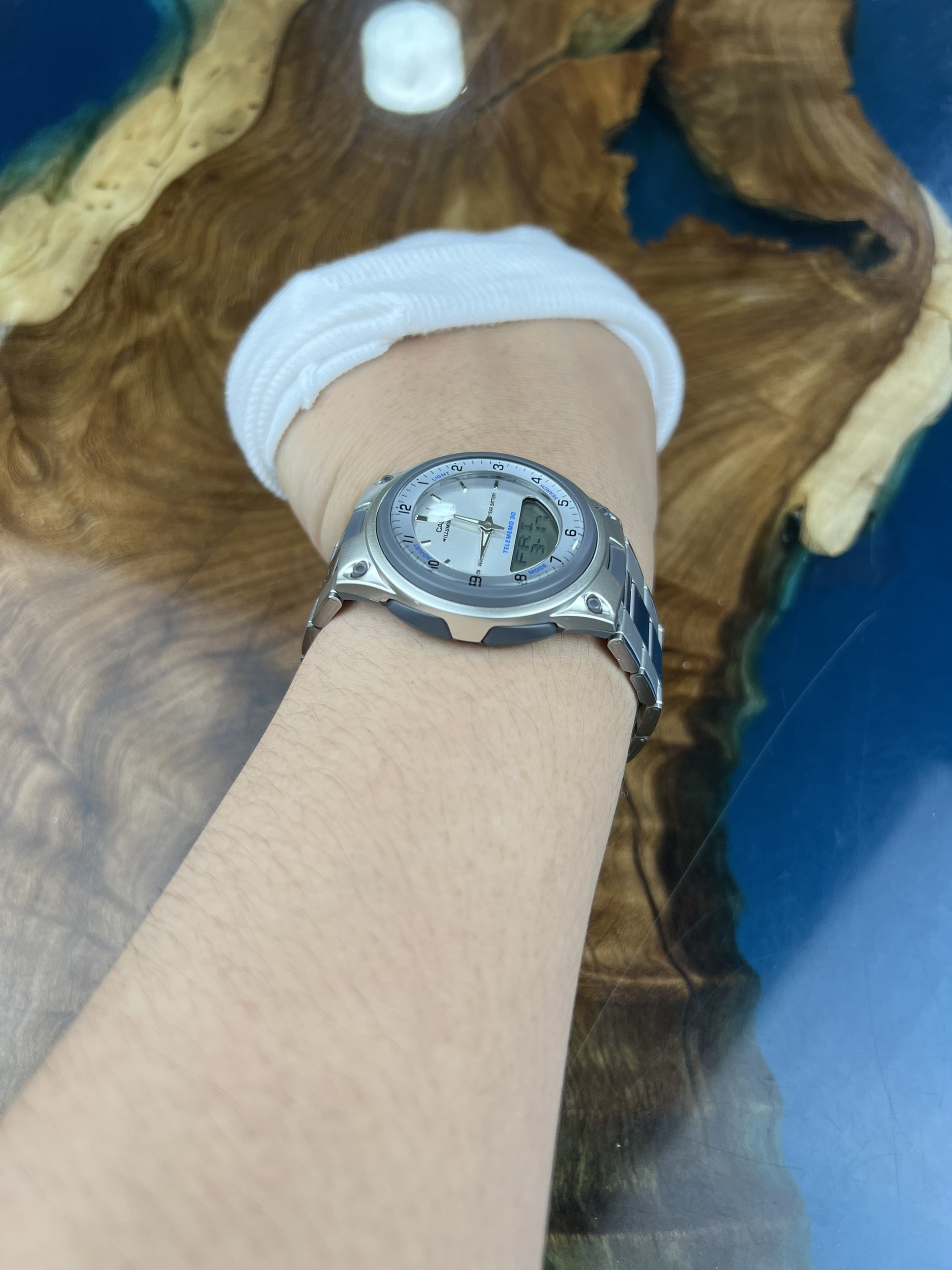 6-dce0d100-c1c1-4958-ac29-a2a5626c1803