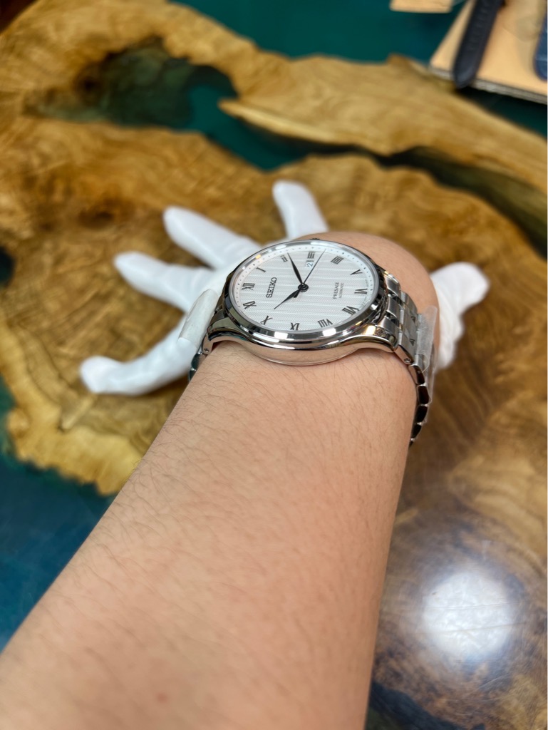 6e3773fc-95b8-45cb-b156-06c18d7a8523