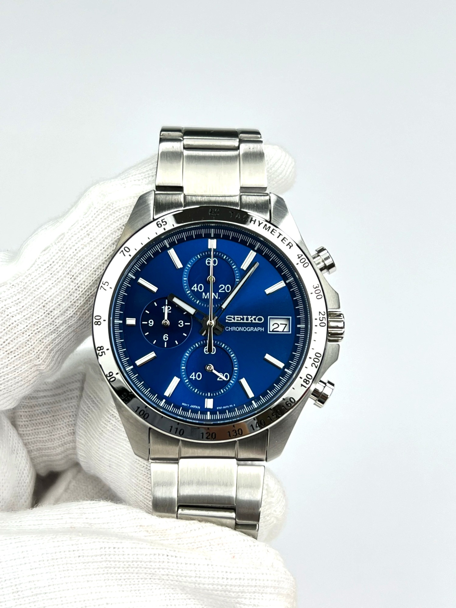 7-abde4d83-c93b-4fb9-a8f4-6dd6559020dd-dbcbb14a-c4e1-406b-b0f1-09e478944210