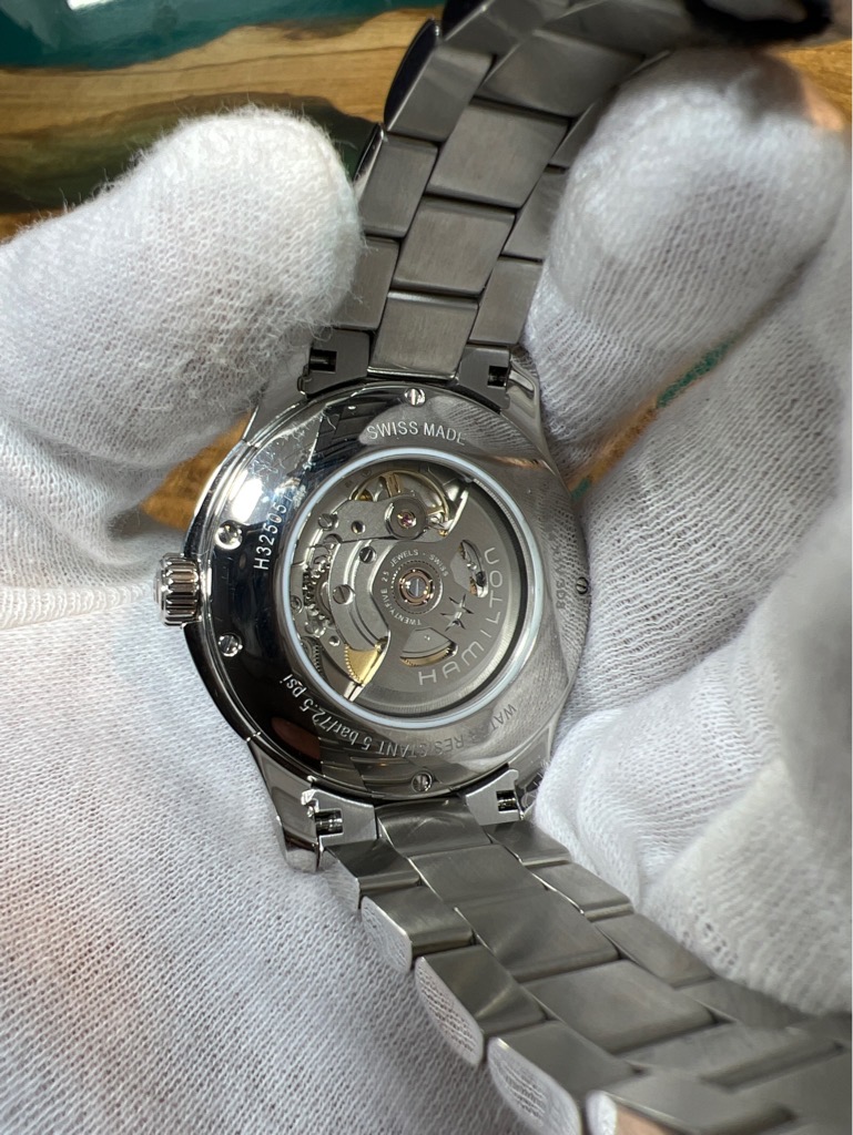 702574e1-b647-489b-828f-6850dea6de43