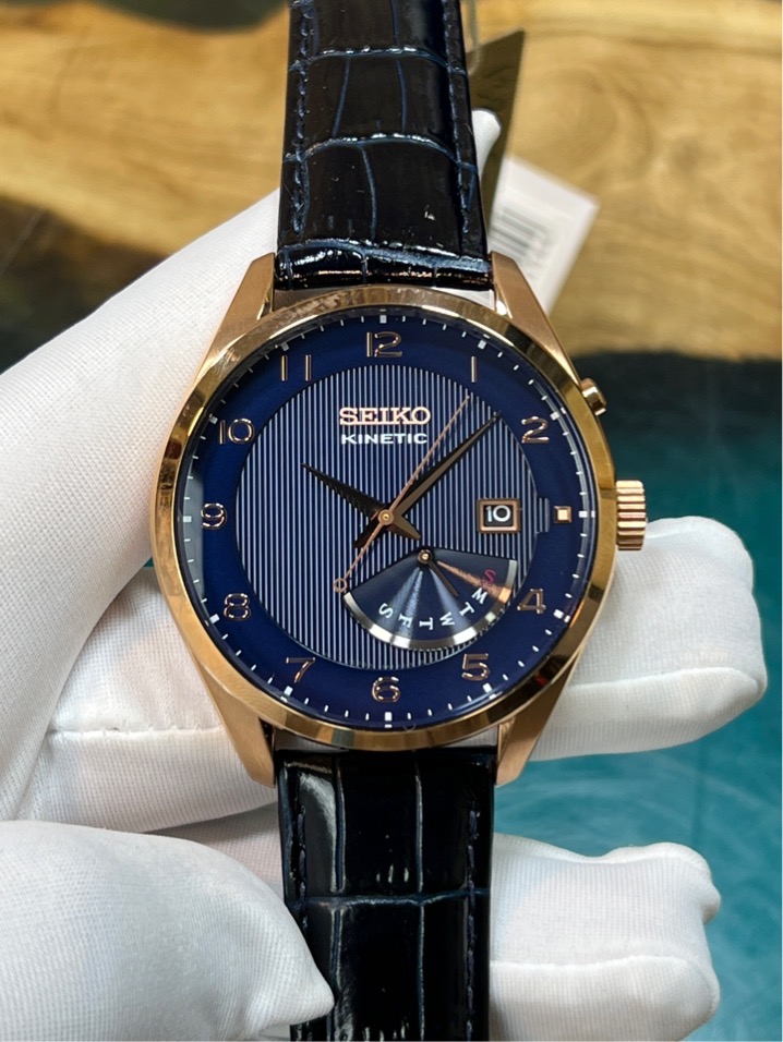 74e8fa04-813f-4c2e-a5fe-0f4a663b6d7c-2e072d78-2072-4175-8f59-e09dadf19a72