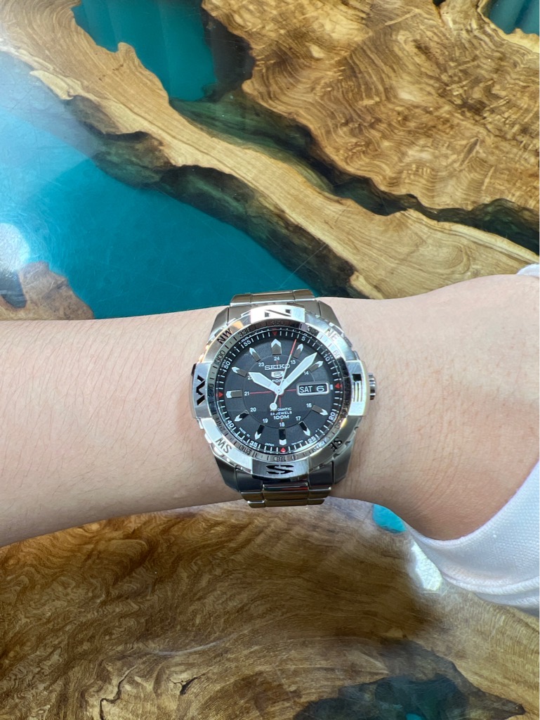 7a478052-25cd-4c63-bb02-32fd5af030cc