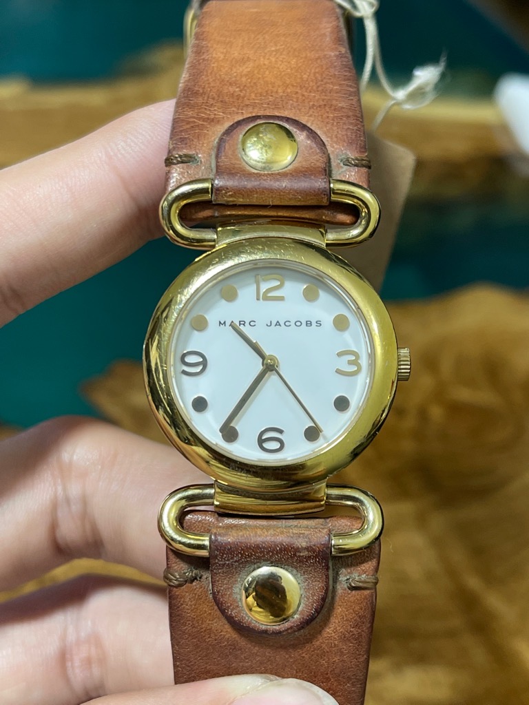 7b66a4a5-300d-415b-aa49-7b84f24d01f0