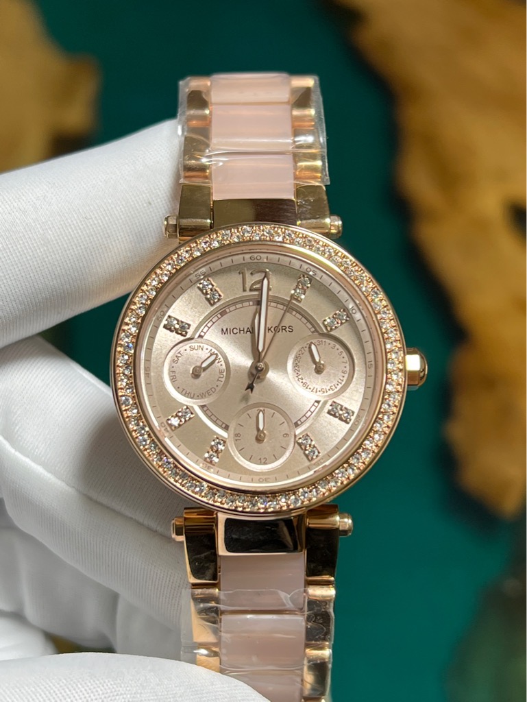 7c016cbc-7cf6-44c7-8e51-fb1224c2404f