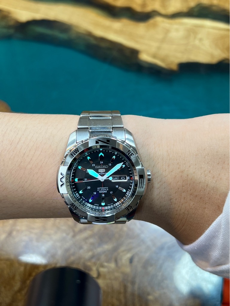 7d859e12-25f8-421b-bc74-db1fec5e509d