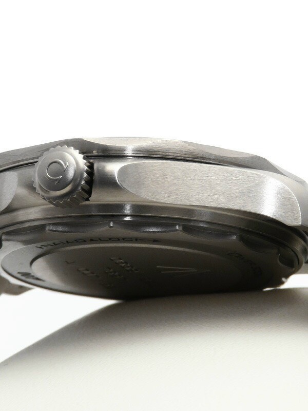 8-0eaee8c0-2d49-45ae-a1ad-e41d2db8ed44