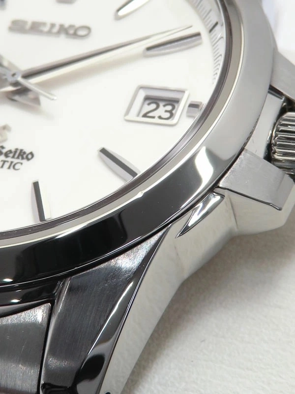 8-7ed19c64-f05f-491a-902d-de0ac608d7b1