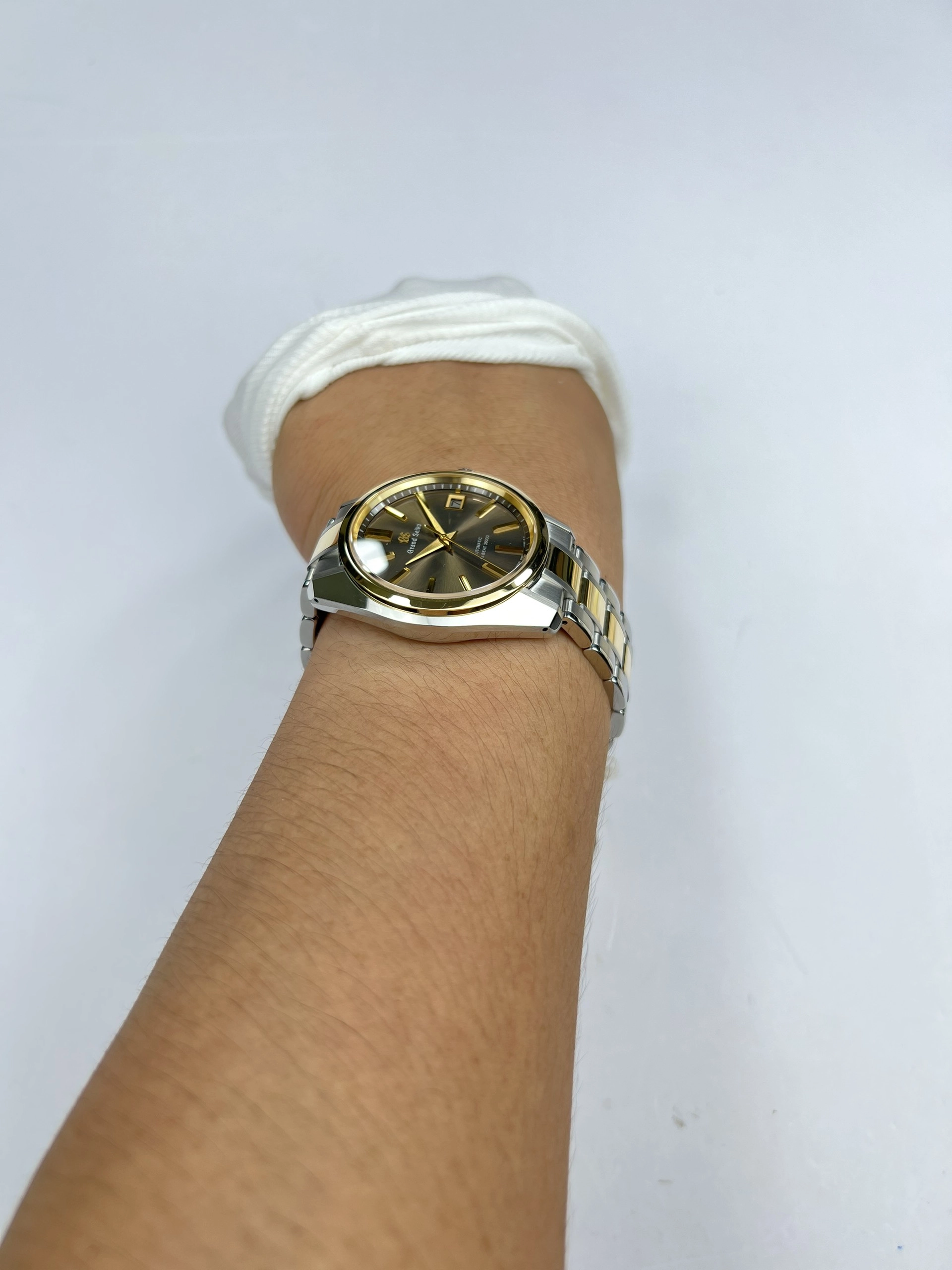 8-df27aa62-0561-4243-9650-04c7fec21a79