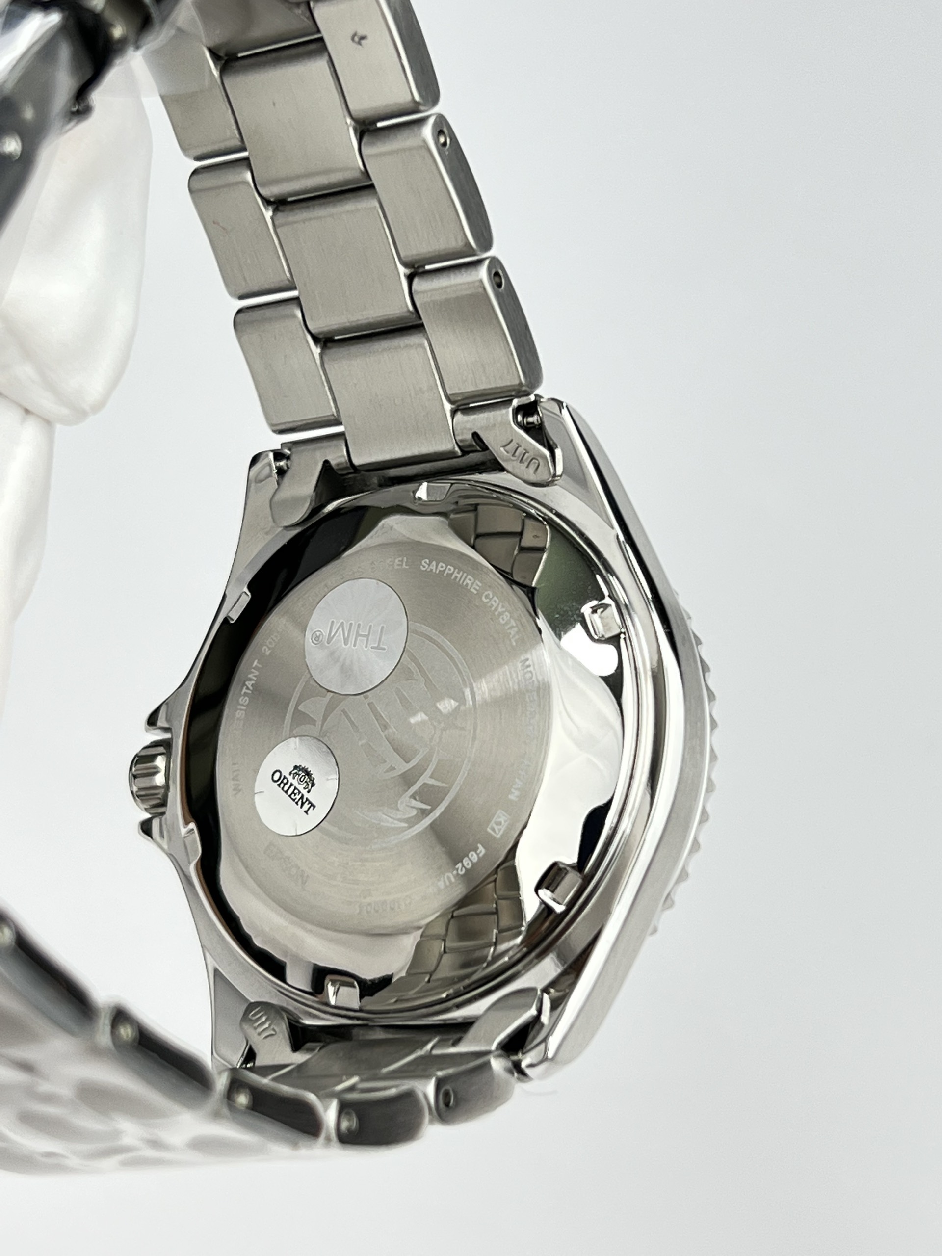 8-feda2fd8-1457-4aff-b0f8-932cb03a0e2a