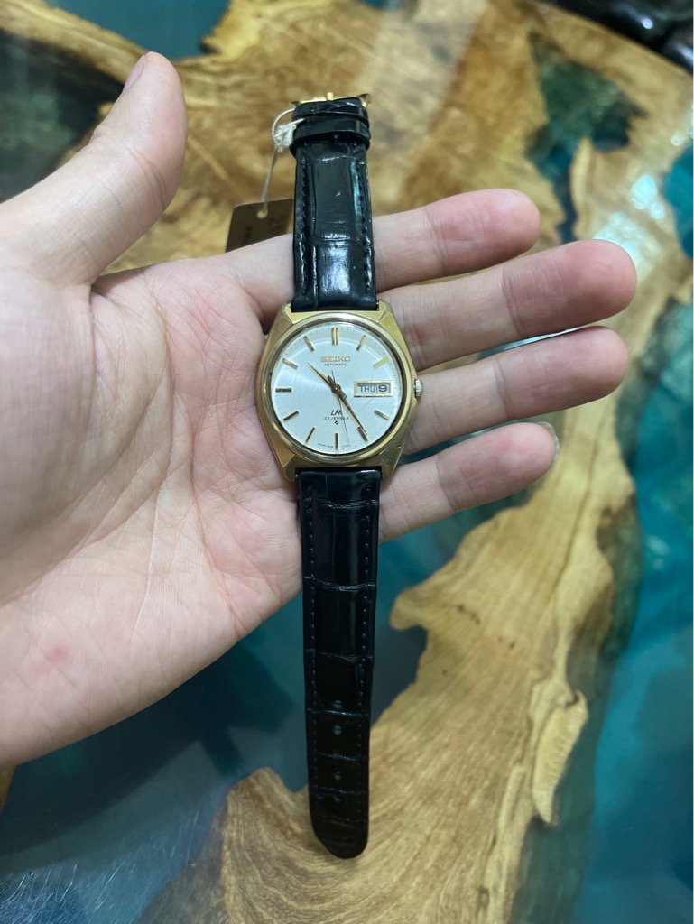 835abf23-5169-45fb-a3f8-a11f55acc2fa