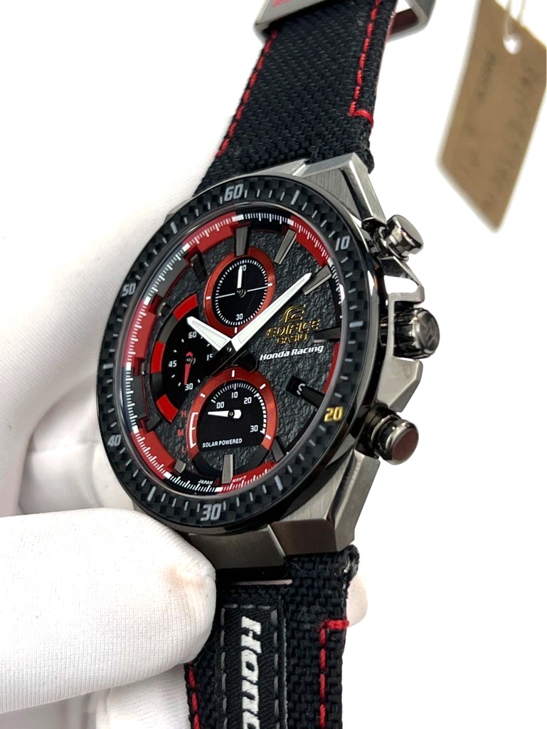 8a8213a8-fcc6-4019-b60a-524d7a5c23dc-e411ef10-7752-4e61-9ef2-fc372721d2ca