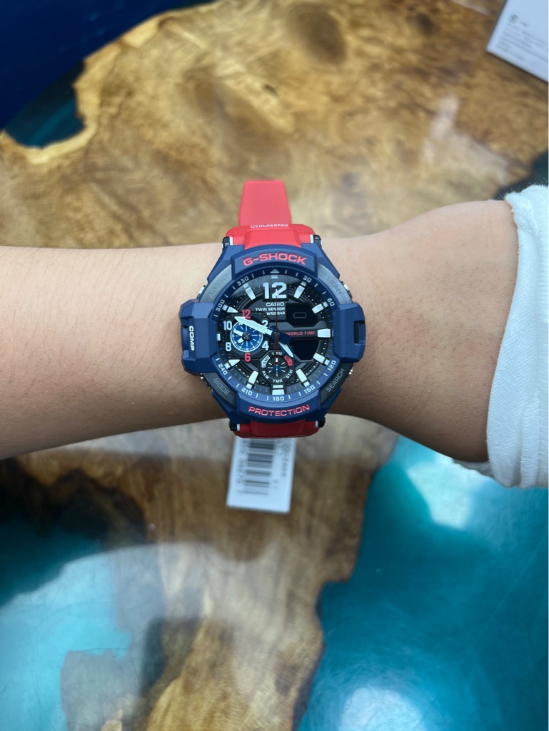 8e194e7d-72ea-4d14-900b-c427e600be9d