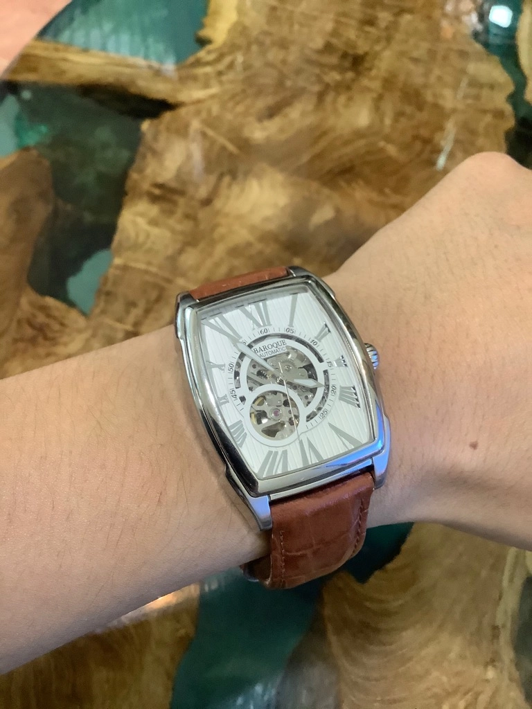 8e37f1b4-e88f-4647-aa66-4992c3bad343