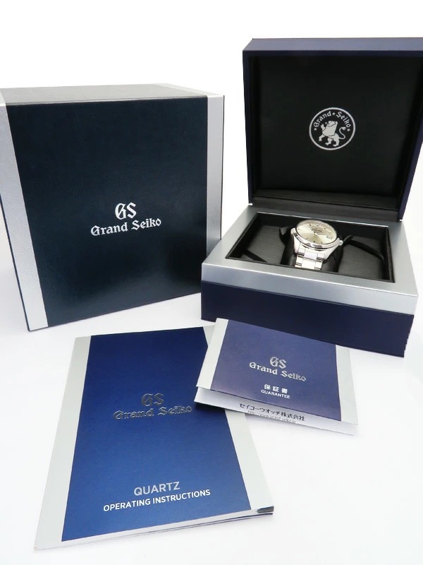 9230078870019-8-11zon