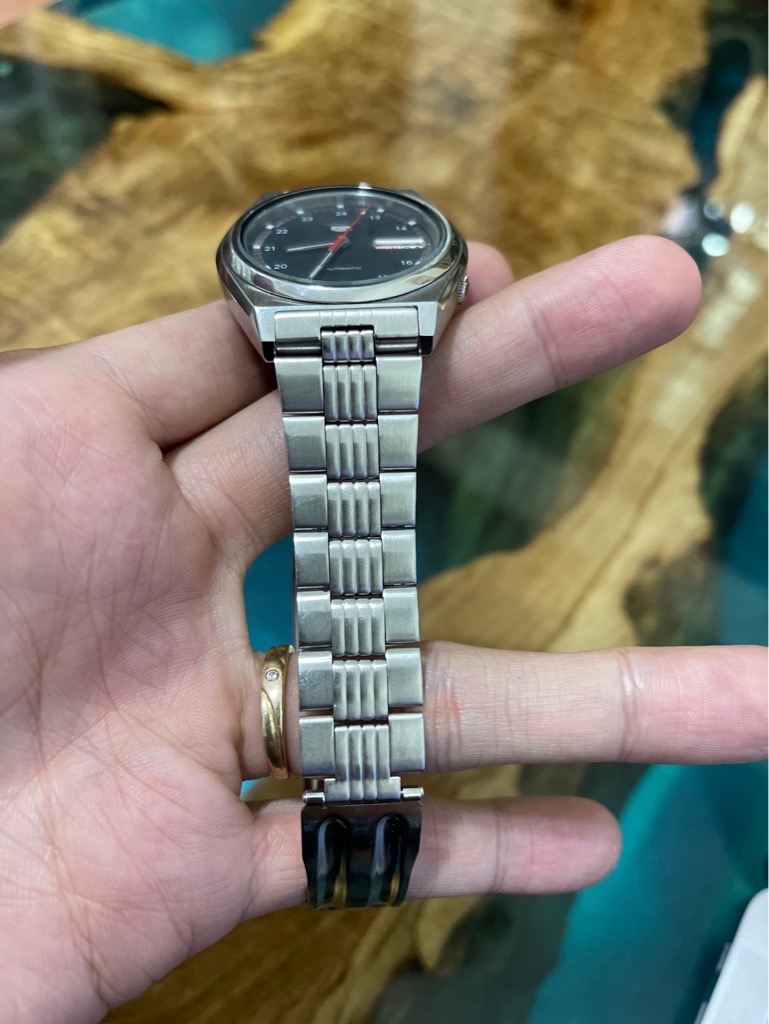 9ef8dca3-3542-4dc7-b437-79b347a5a2bc