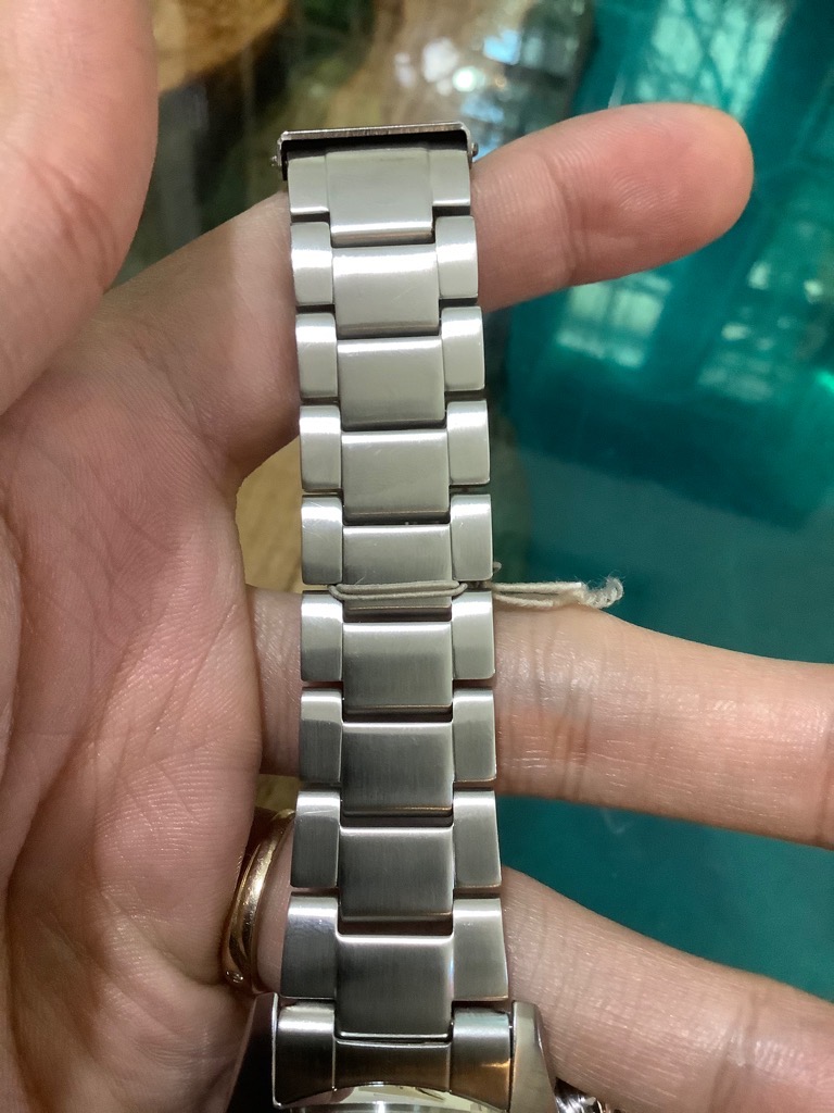 a04f4de7-7b2f-408e-a3f1-6f6e5042e6f4