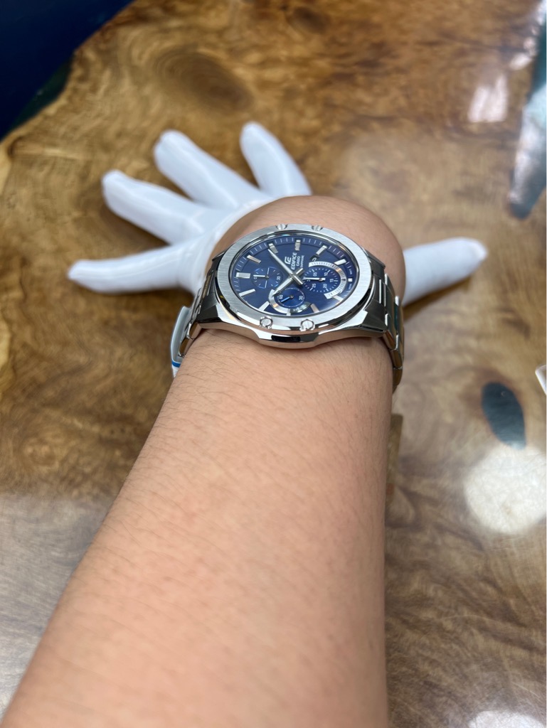 a4f910b9-e529-481e-8a97-ebb238beacdb