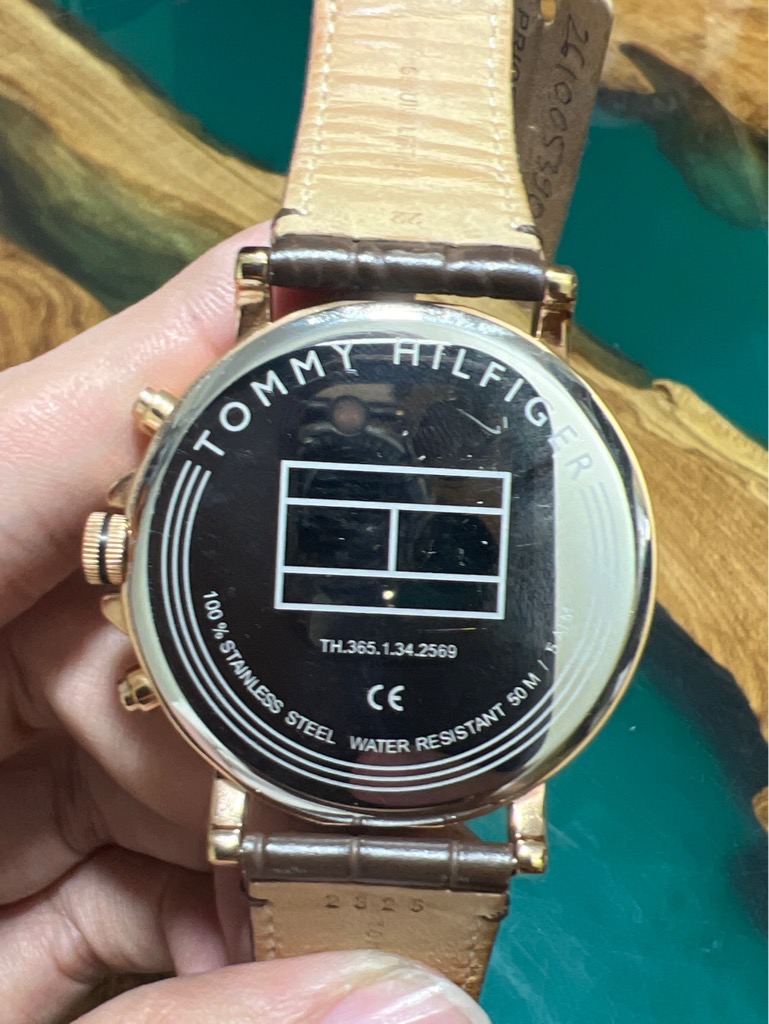 a8af8bc4-90e7-4083-8cc0-8439c44192e9