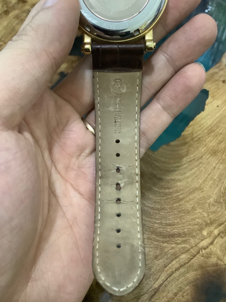 a936df7e-541b-4676-b037-c5a74569e8b0