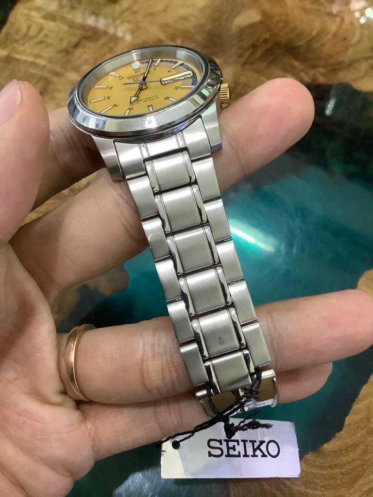 ad9086d1-abf0-4250-8a3b-ce952d76cba7