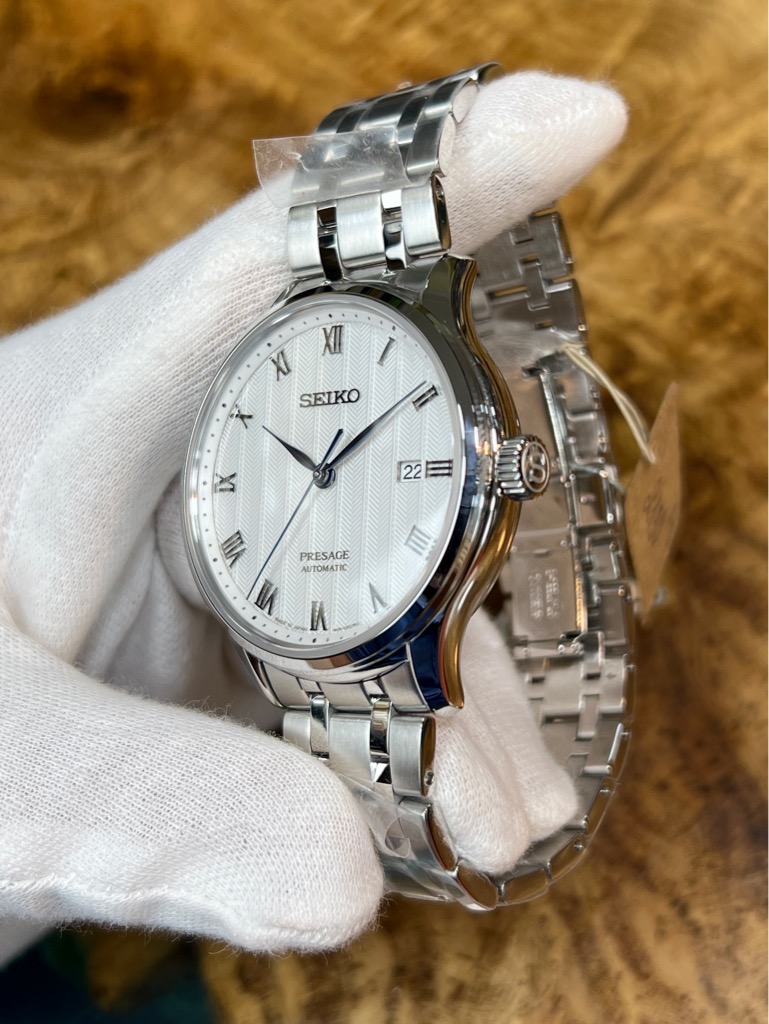 b01002de-fc99-4568-b9aa-91a5f4a7ec22