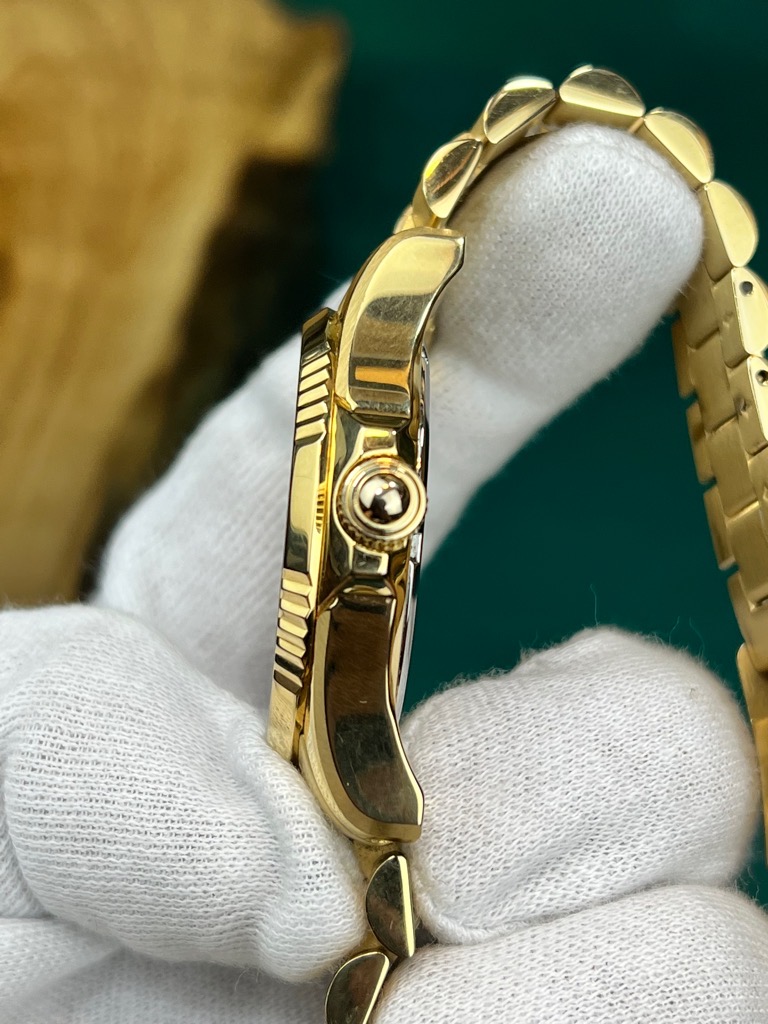 b0c0bf1a-1584-475b-87c3-813db5d27801