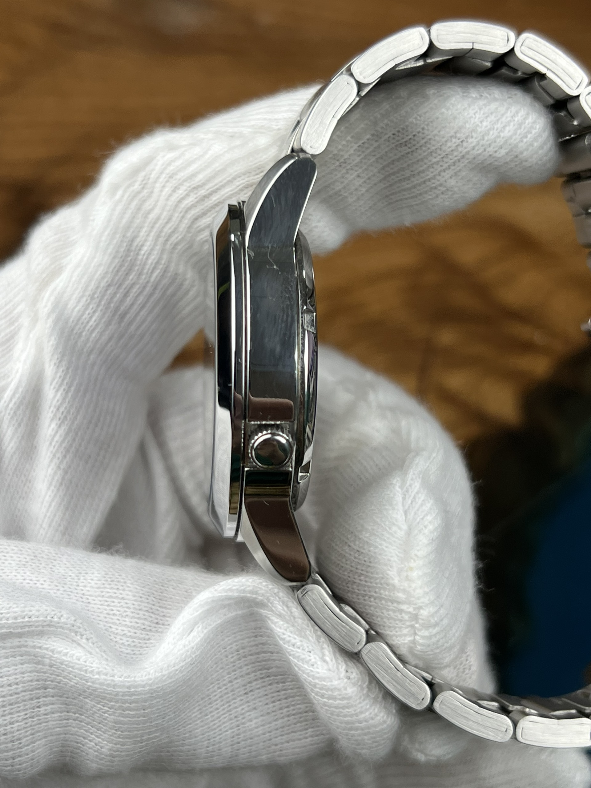 b4302afe-56ee-4893-8b71-91d8285bea69