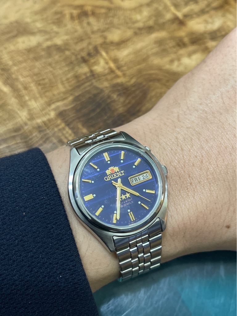 b52e16f5-5cd1-418b-b402-980628a94d46