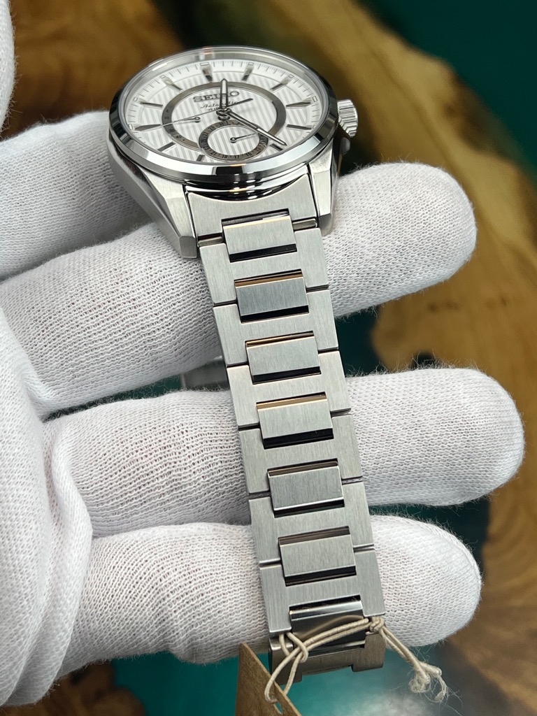 bbf6bbb5-853b-473a-942a-cdf0207b5d43