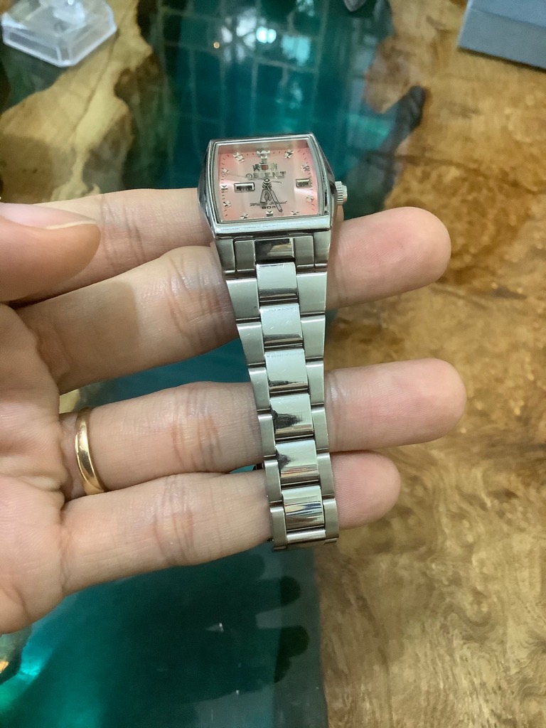 c0c6f8c1-d4b4-4498-b9d3-a951a582db88