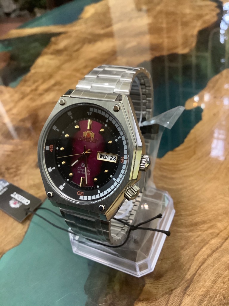 c0d27fcf-79cd-425e-9d7f-31a9eb9ca849-1c9996ba-0f84-465d-9d8f-1fc9fc36690d