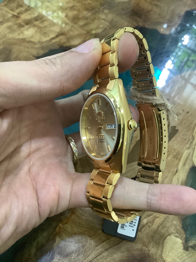 c220c437-5ecd-4a6c-8bf8-0970cdbe2035