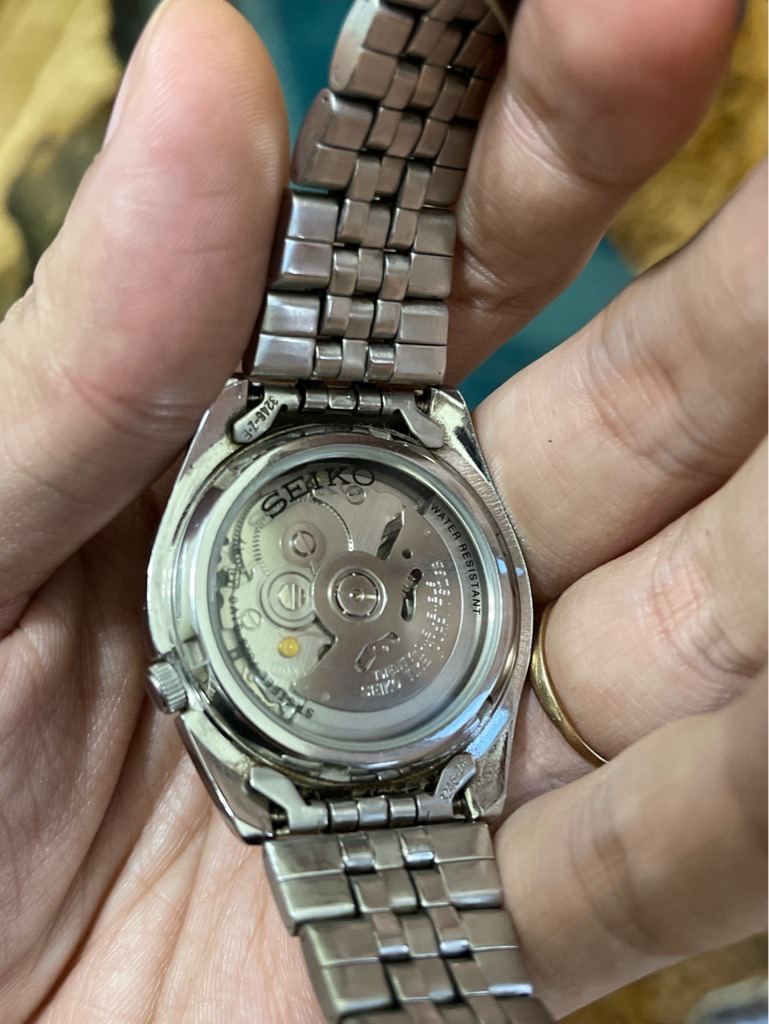 c7a200d8-510c-48b1-9365-520f2727fb5f