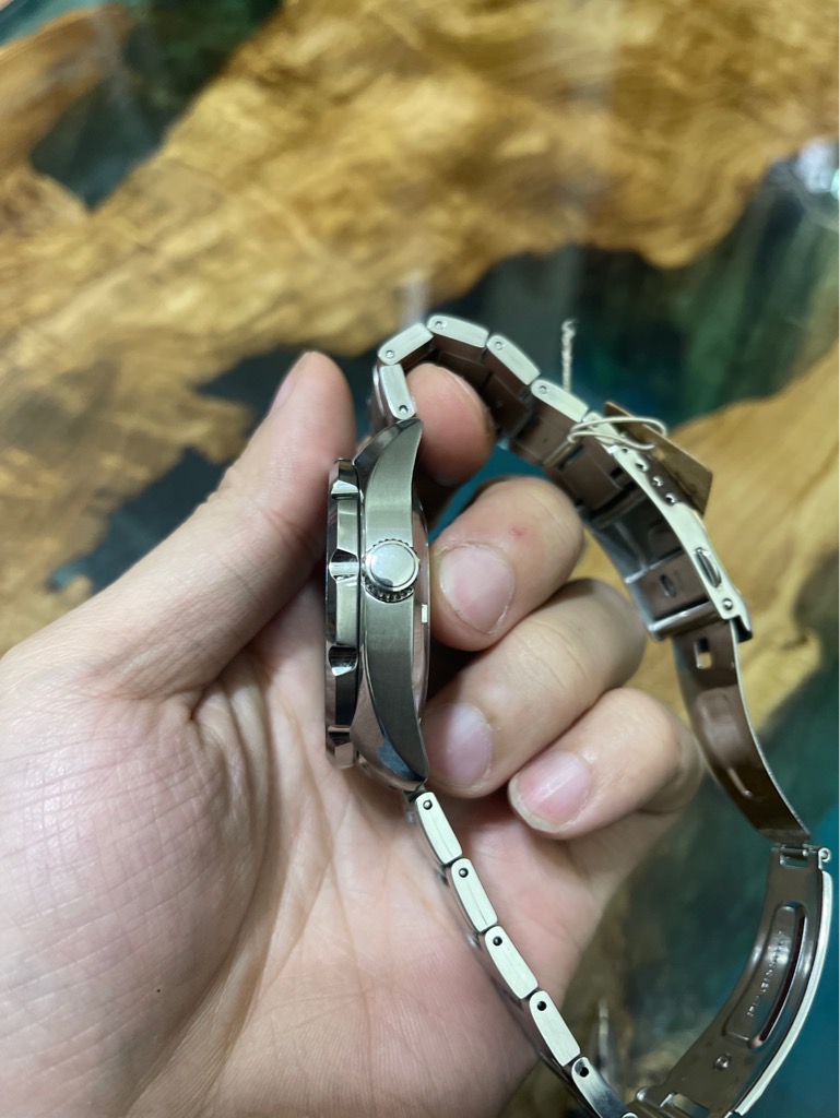 c92df1f4-a121-46b0-833a-f5d22f058d0d