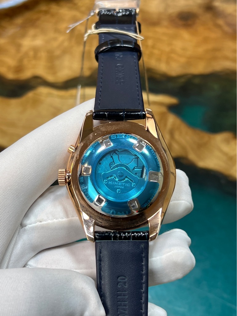 c97ef9c3-f706-4ec3-b70b-fa30a457b96c-5e23a5ae-07a7-4307-9409-e328f0f1d9b2