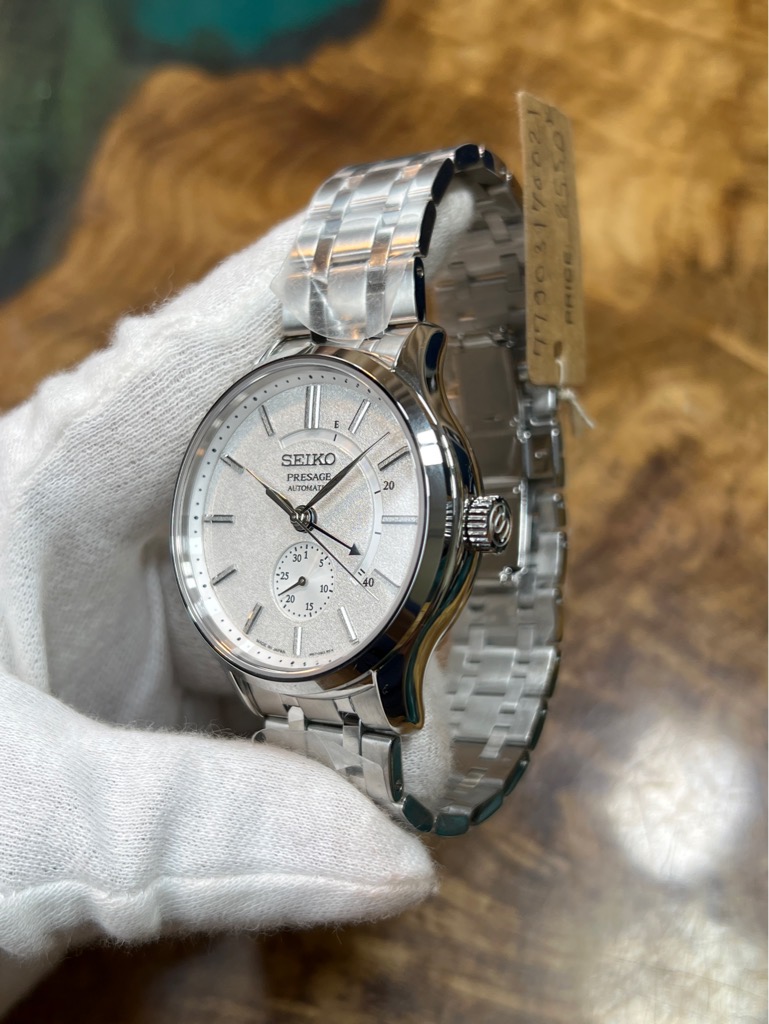 c9ccfce2-d13e-469c-888c-bfb117890ef8-7c9c847b-57f3-4577-98f8-ce350347bb95