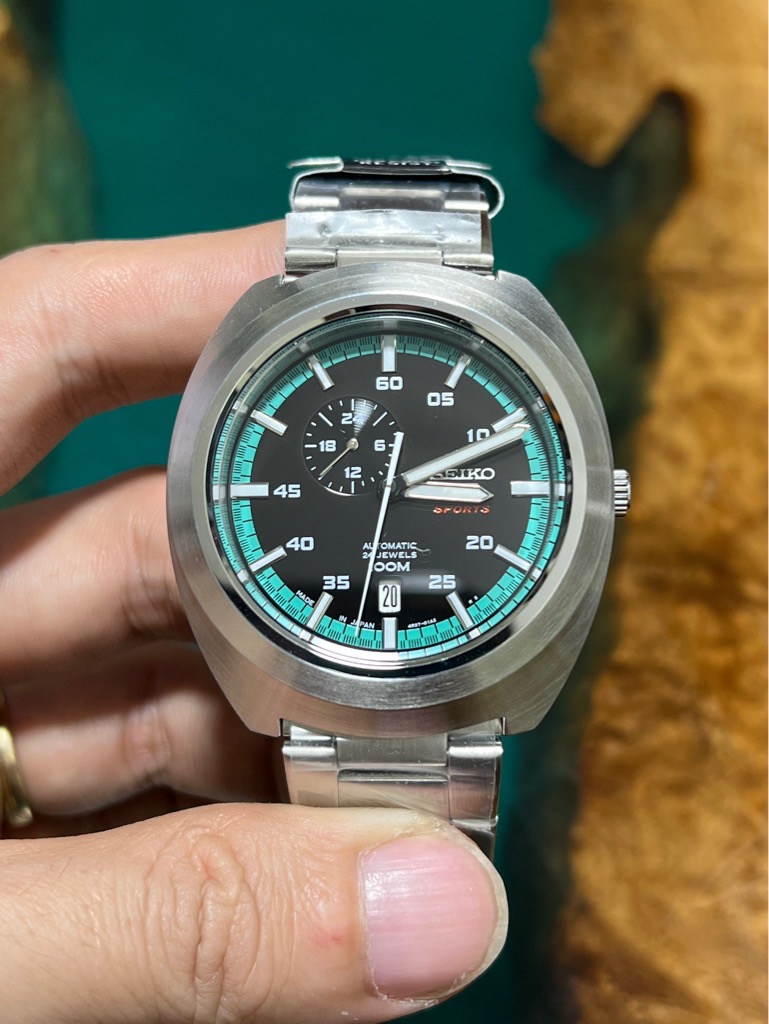 d279b4cc-03d3-4395-82aa-7c24e35ab09d-26966f82-ec35-4524-8368-13be135aaa42