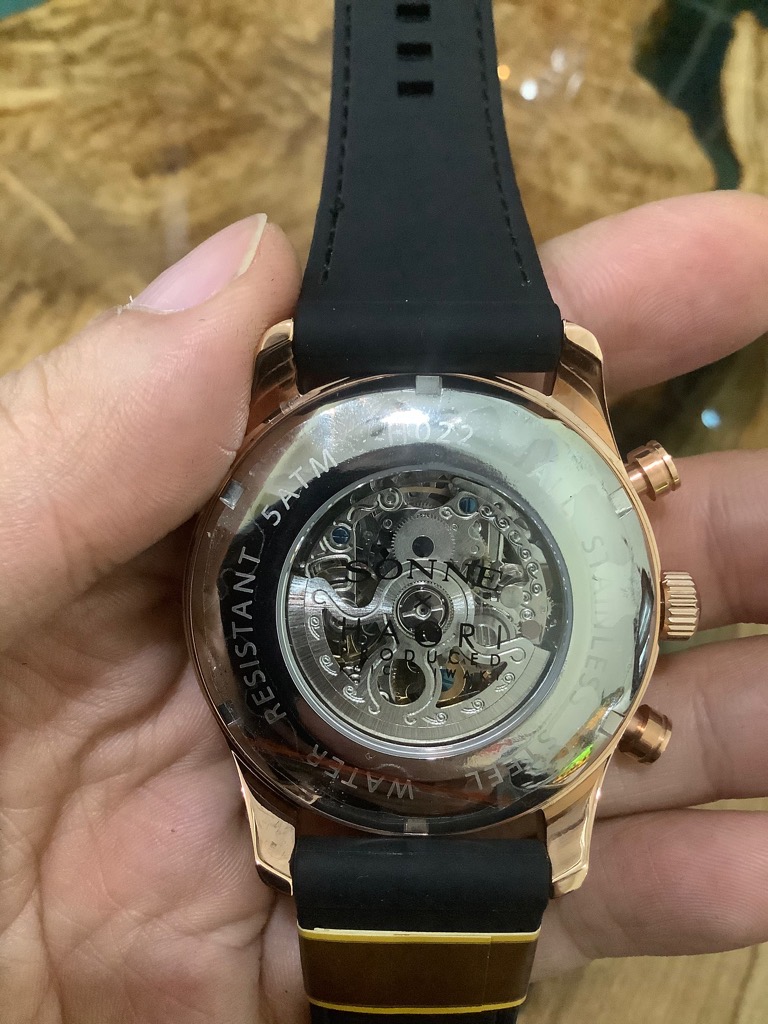 d4896c5e-95d1-4e76-92cb-4b101f5253ac