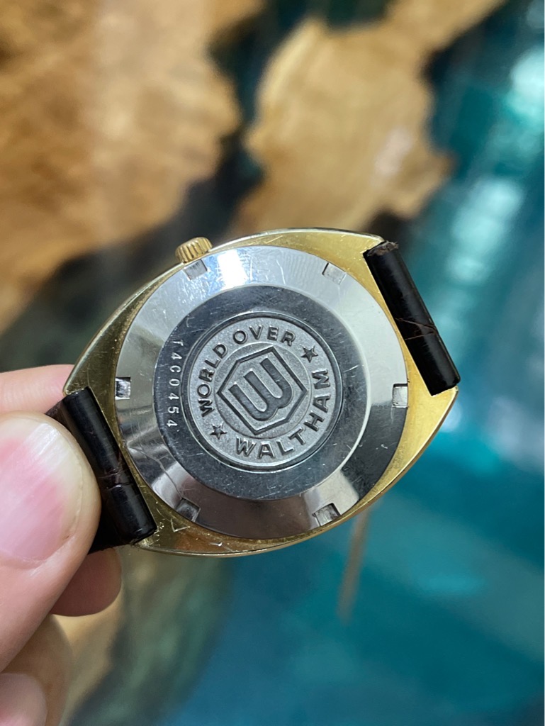 d8954d63-29e0-4b88-a309-825f12d44990