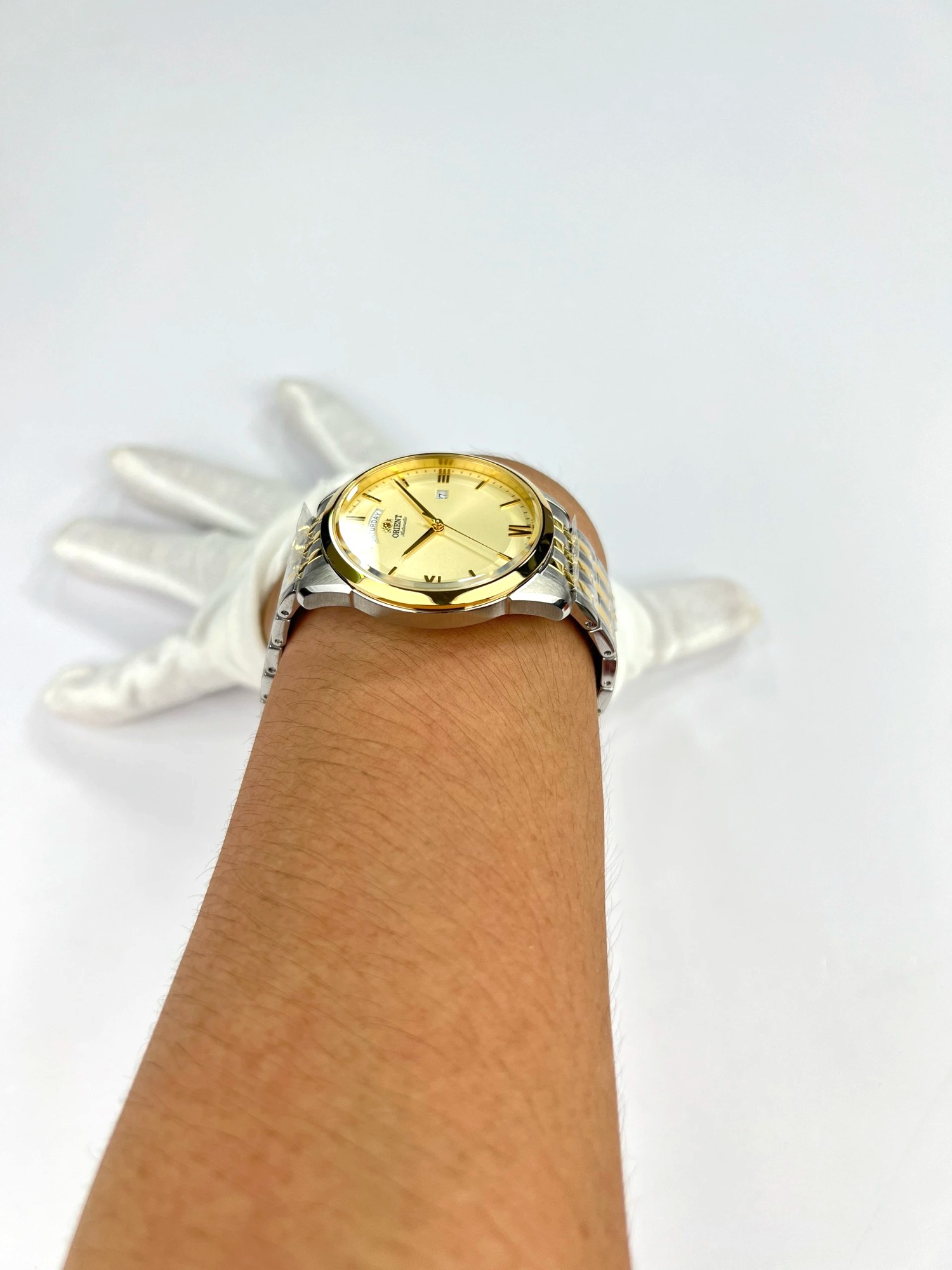 db31a058b83ad4f012aa388399c17ccc-f2660a23-7103-4d94-b15b-3e11ffc07549