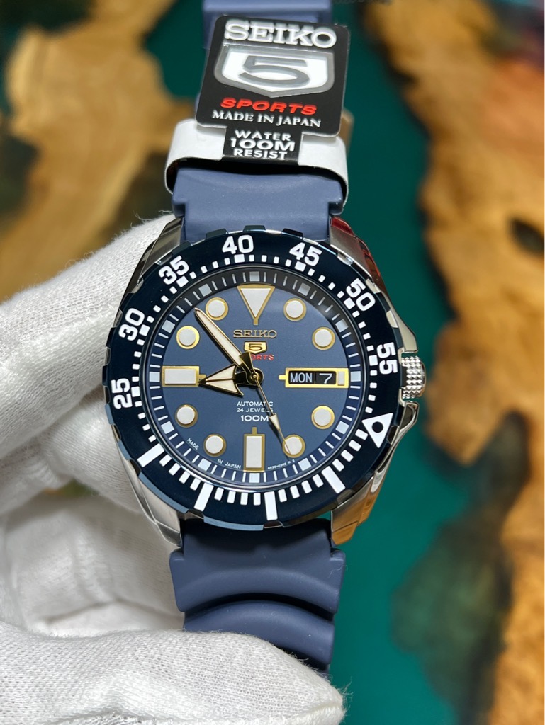 db76503b-f78a-4f69-bf34-290cc4ecfbb7